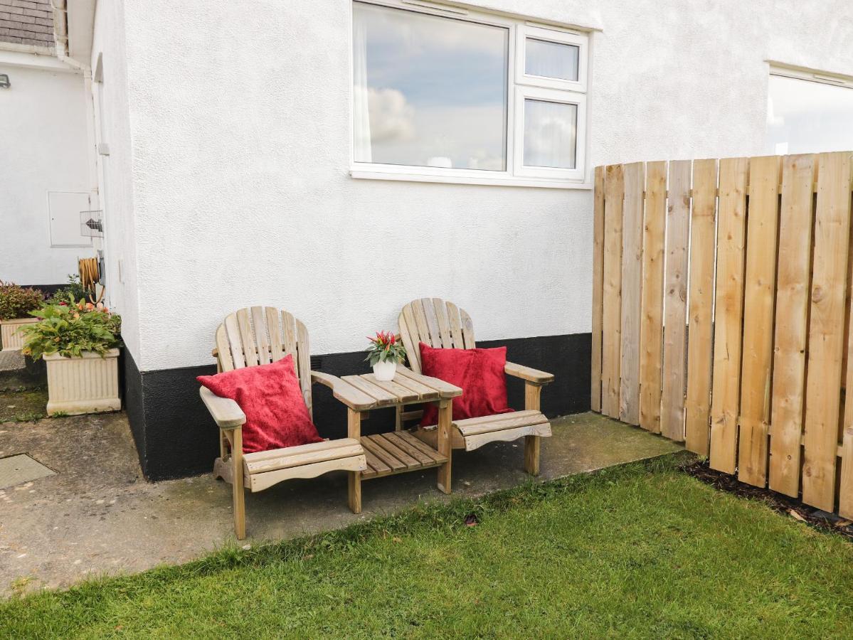 Apartamento Llain Mai Llangefni Exterior foto